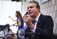 Ministro diz não ver “necessidade” em greve de universidades; governo deve fazer negociações