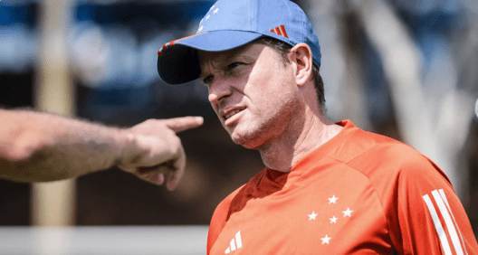 Fernando Seabra, técnico do Cruzeiro