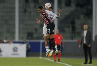 São Paulo joga mal e perde para o Talleres na estreia da Libertadores