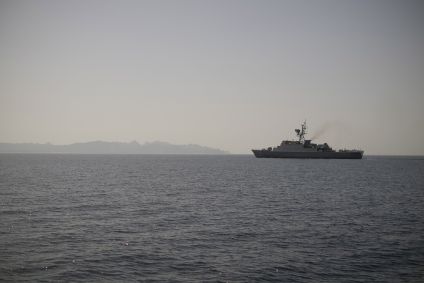 ARQUIVO: Navio de guerra "Sahand" da Marinha do Irã navega ao longo do Golfo Pérsico, perto do estreito de Ormuz, cerca de 1.320 km ao sul de Teerã, em 30 de abril de 2019.