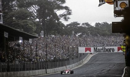 A história da primeira vitória de Senna no Brasil com apenas uma marcha