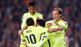 Multicampeão pelo Barcelona anuncia aposentadoria aos 37 anos