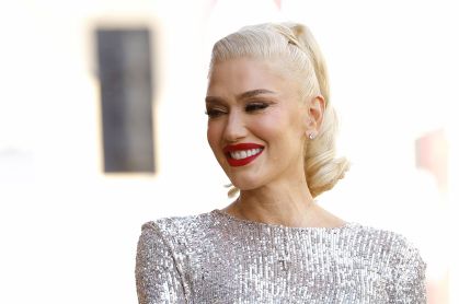 Gwen Stefani foi vocalista da banda No Doubt no final dos anos 1980, antes de criar sua carreira solo na música