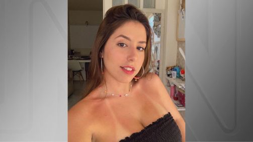 Cláudia Albuquerque, 23 anos, ficou paralisada após contrair botulismo