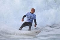 WSL: Kelly Slater tira maiores notas da etapa e elimina Medina em Taiti