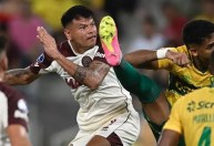 Cuiabá sai na frente contra Lanús, mas sofre empate em estreia na Sul-Americana