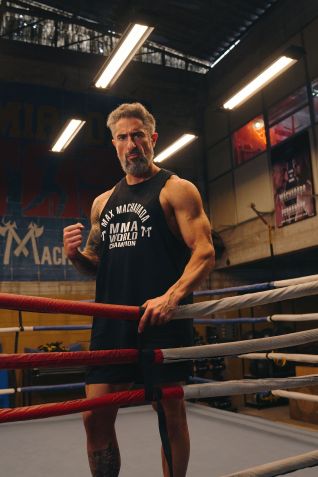 Marcos Mion vive Max Machadada em "MMA - Meu Melhor Amigo" / Divulgação