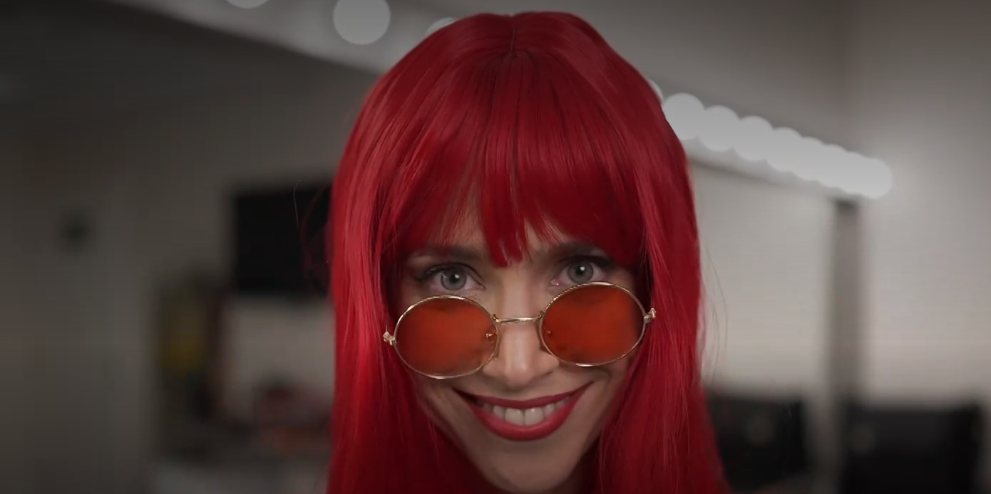 Mel Lisboa voltará a interpretar cantora Rita Lee no teatro a partir da próxima sexta-feira (26)