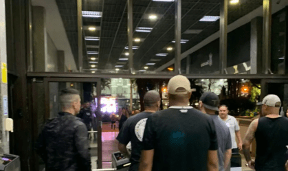 Gaviões encontra Augusto Melo e exige posicionamento sobre crise no Corinthians