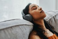 Por que as músicas que ouvimos na juventude marcam a nossa vida?