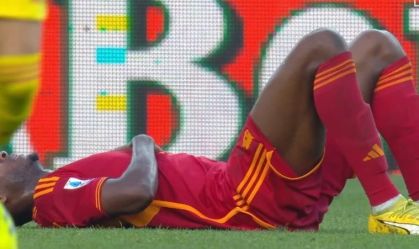 Udinese x Roma é interrompido após jogador passar mal em campo