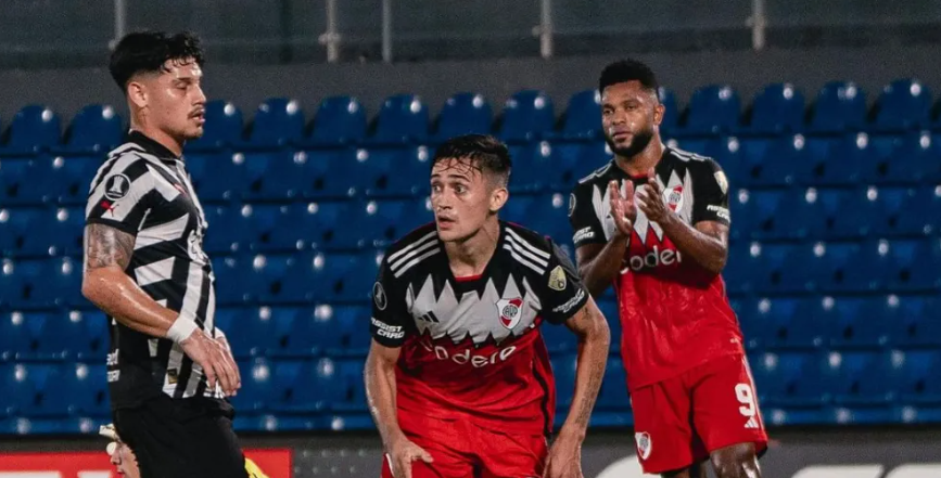 Partida entre River Plate e Libertad