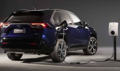 Vale a pena investir em um carro híbrido plug-in?