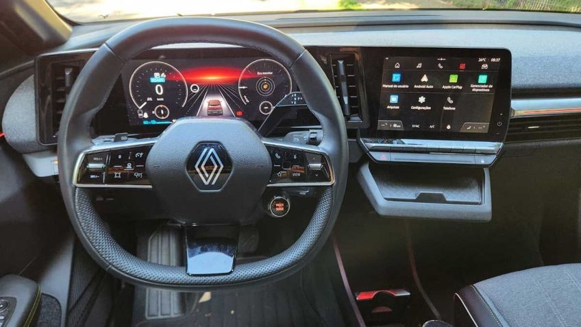 Renault Megane E-Tech: modelo elétrico representa nova fase da marca no Brasil / Thiago Ventura/CNN