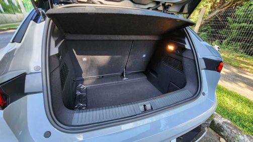 Renault Megane E-Tech: modelo elétrico representa nova fase da marca no Brasil