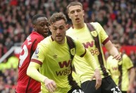 Antony marca, mas United toma empate do Burnley no fim e tropeça no Inglês