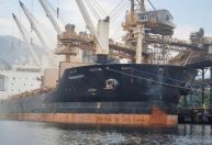 PF e Marinha apreendem 200 kg de cocaína em navio no porto de Santos