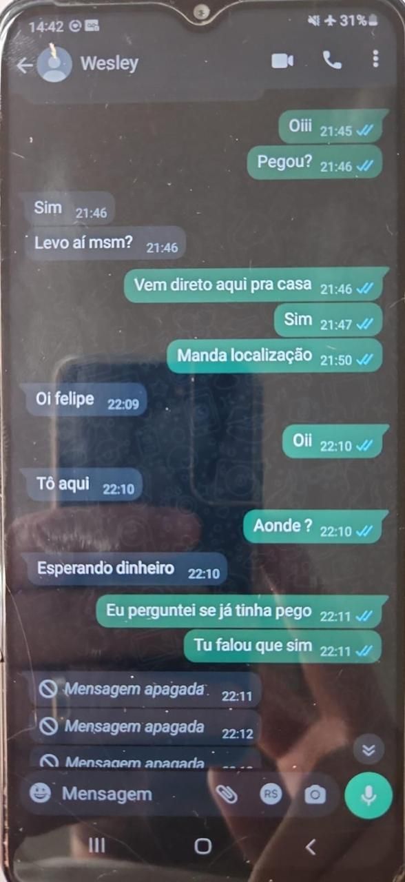 Mensagem trocada por Filipe com o outro envolvido, Wesley / Reprodução