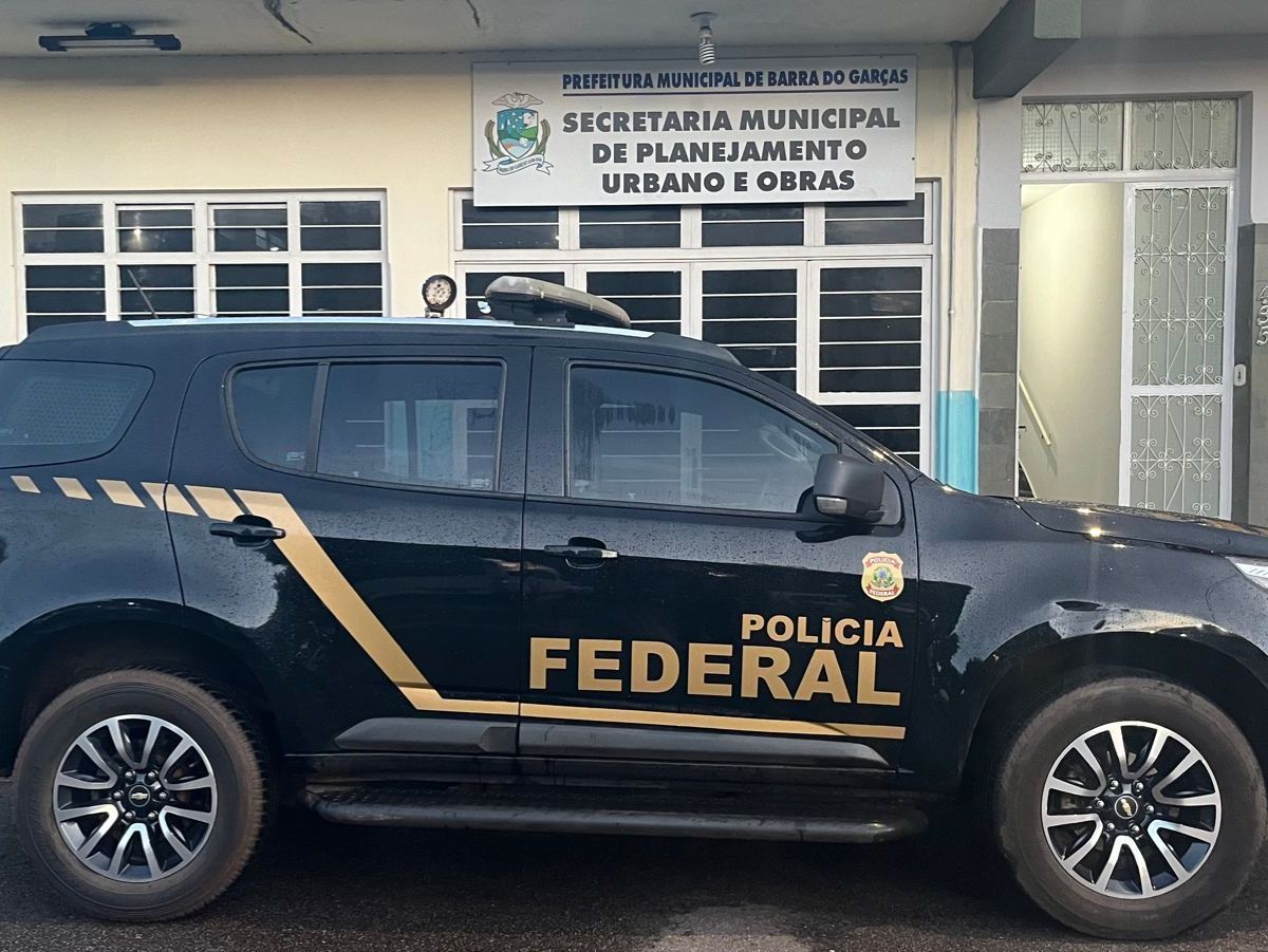 Policiais federais reclamam de falta de gasolina para operações | CNN Brasil