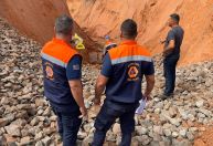 Defesa Civil vistoria cratera no interior de SP e avalia necessidade de desapropriações
