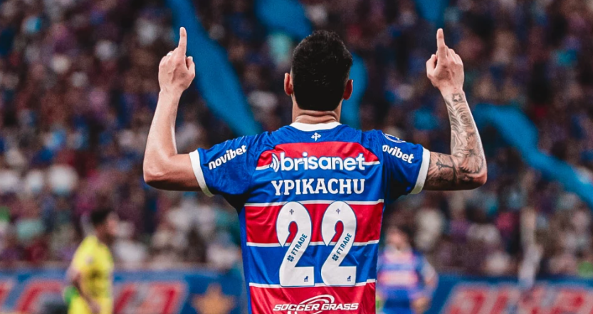 Yago Pikachu marcou dois gols contra o Boca