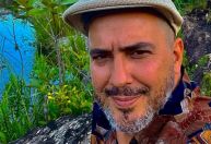 André Marques questiona tendência de lenço no Rock in Rio: "É caxumba?"