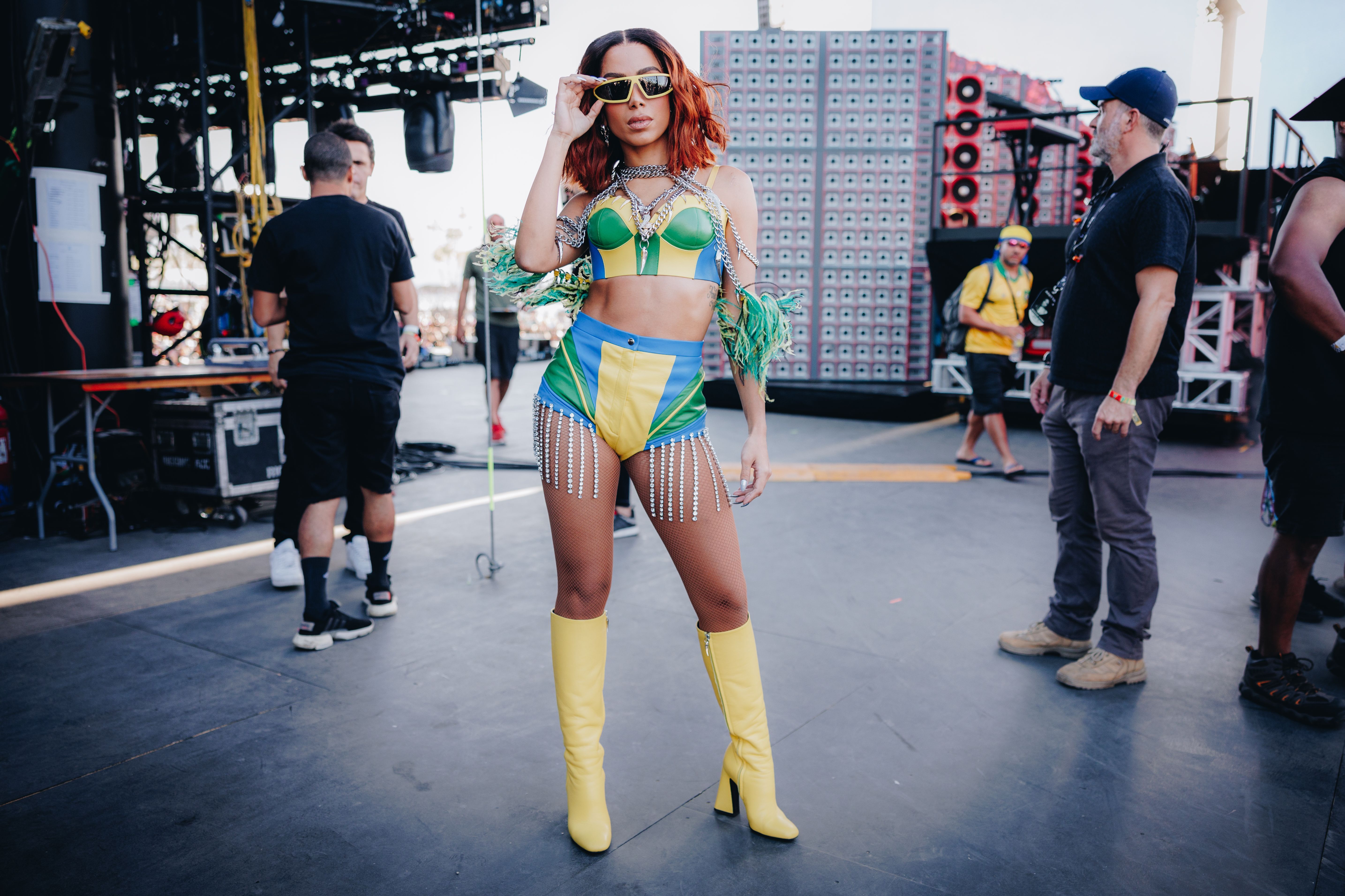 Anitta posa no backstage do Coachella 2022 / Rich Fury/Getty Images for Coachella