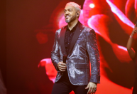 Belo lança música romântica após fim de casamento com Gracyanne