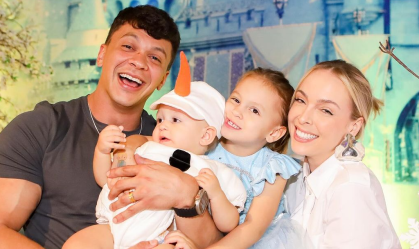 Tata Estaniecki e Julio Cocielo comemoram 4 anos da filha Beatriz; veja fotos