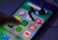 Streaming domina música no Brasil com 87% de faturamento, diz relatório