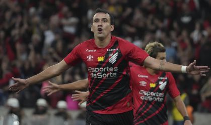 Athletico-PR vence Maringá e é bicampeão Paranaense