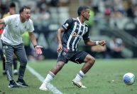 Após novo empate na Arena MRV, Milito projeta clássico contra o Cruzeiro