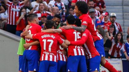 Jogadores comemoram vitória contra o Girona