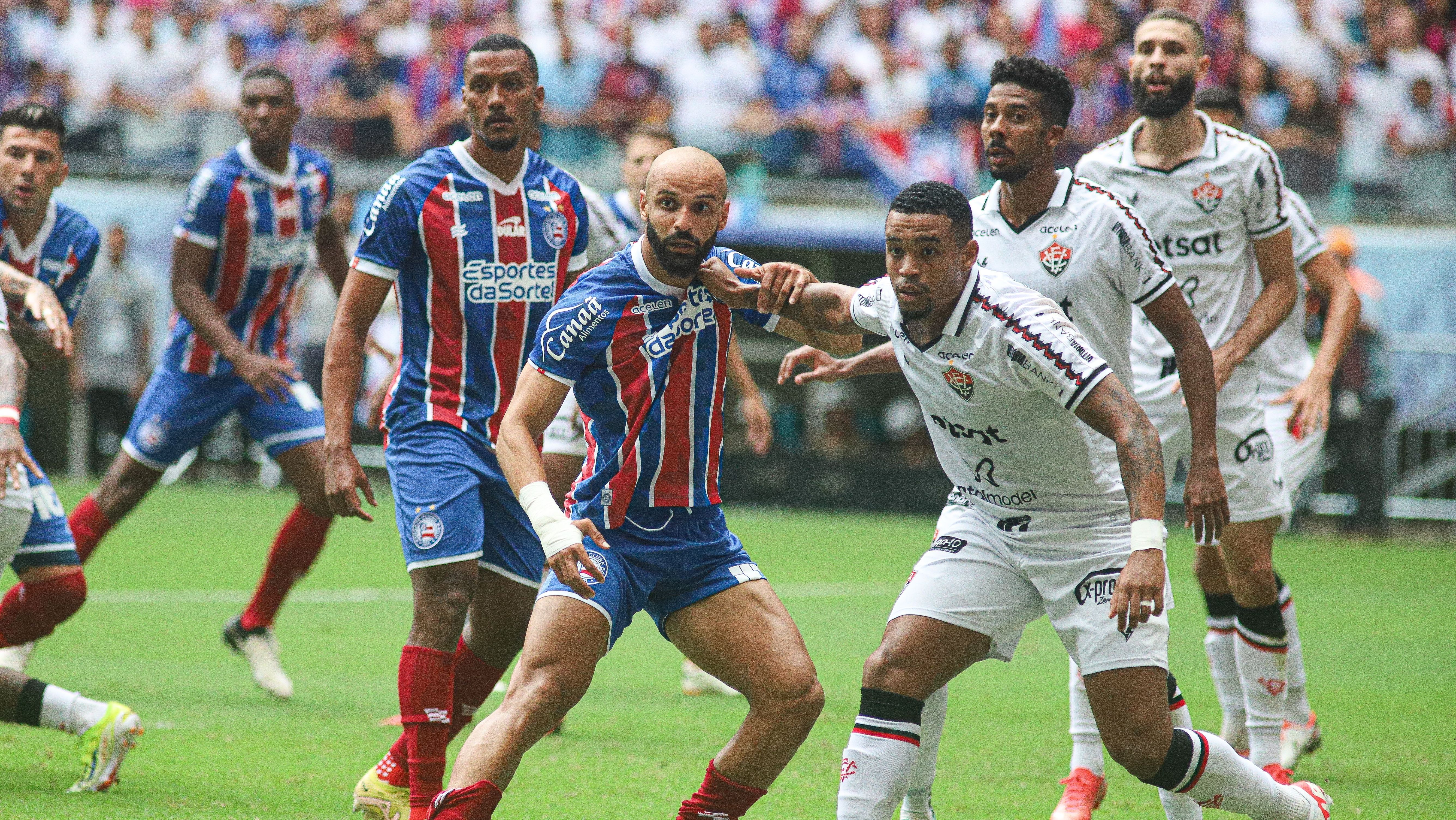 Vitória e Bahia se enfrentam no Brasileirão