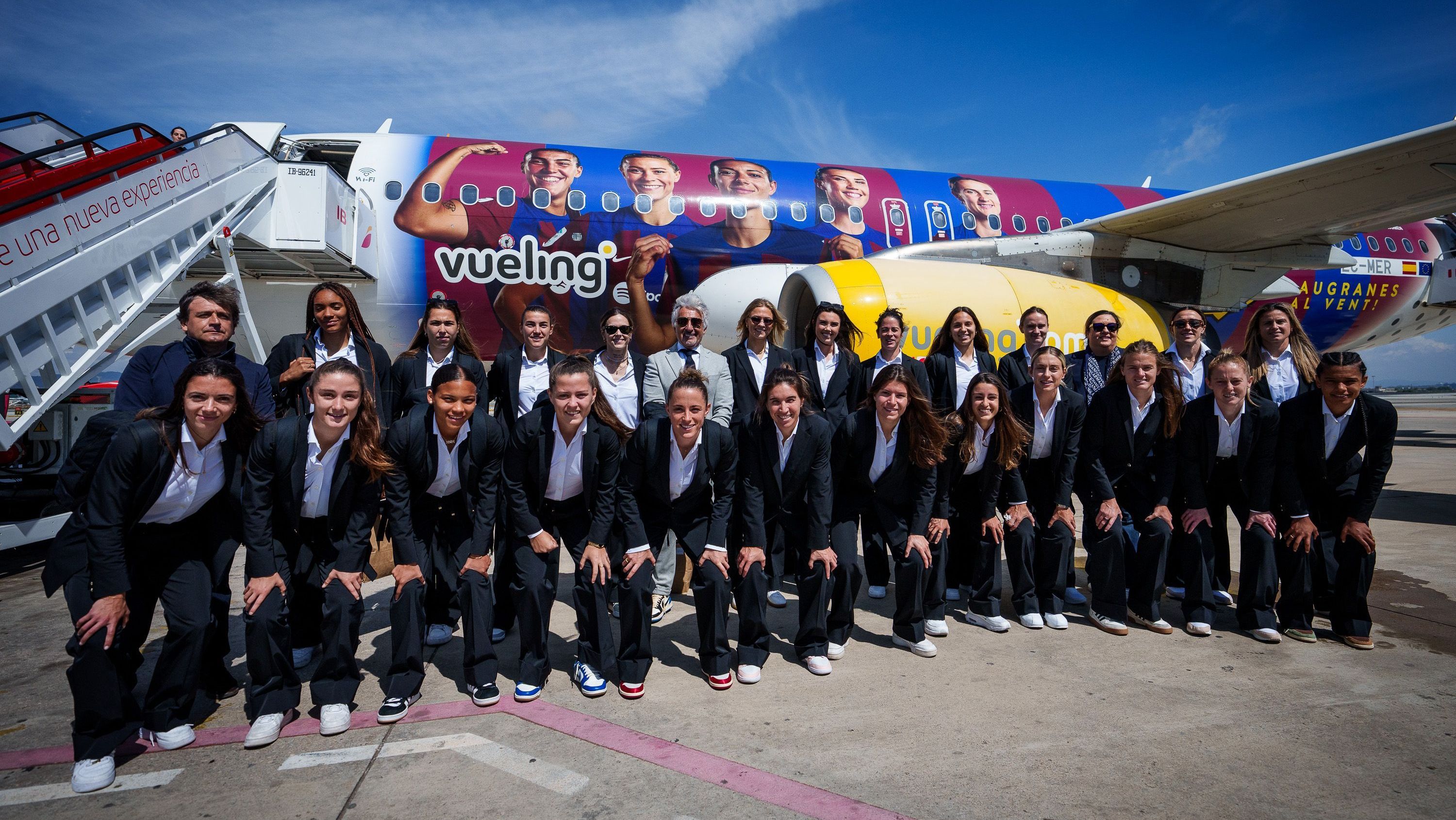 Avião que passará a levar o time feminino do Barcelona