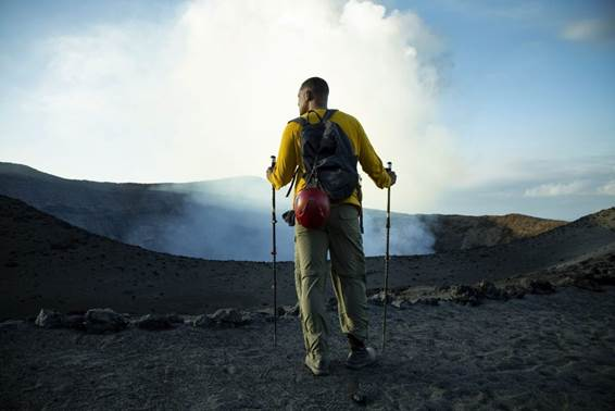 "Bem-Vindos à Terra", com Will Smith, disponível no Disney+. / National Geographic/ Disney+