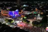 BBB24: Garantido e Caprichoso fazem festa fora de época em torcida para Isabelle