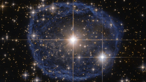 A estrela da imagem eventualmente morrerá em uma explosão de supernova, mas seu material sustentará a formação de novos astros e planetas