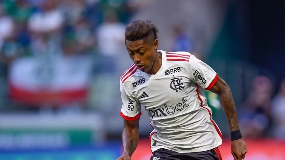 Bruno Henrique reclamou da altitude de La Paz, na derrota do Flamengo