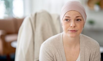 Casos de câncer em pessoas jovens estão aumentando; veja como prevenir