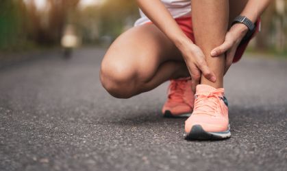 Sente dor na canela ao correr? Saiba como aliviar
