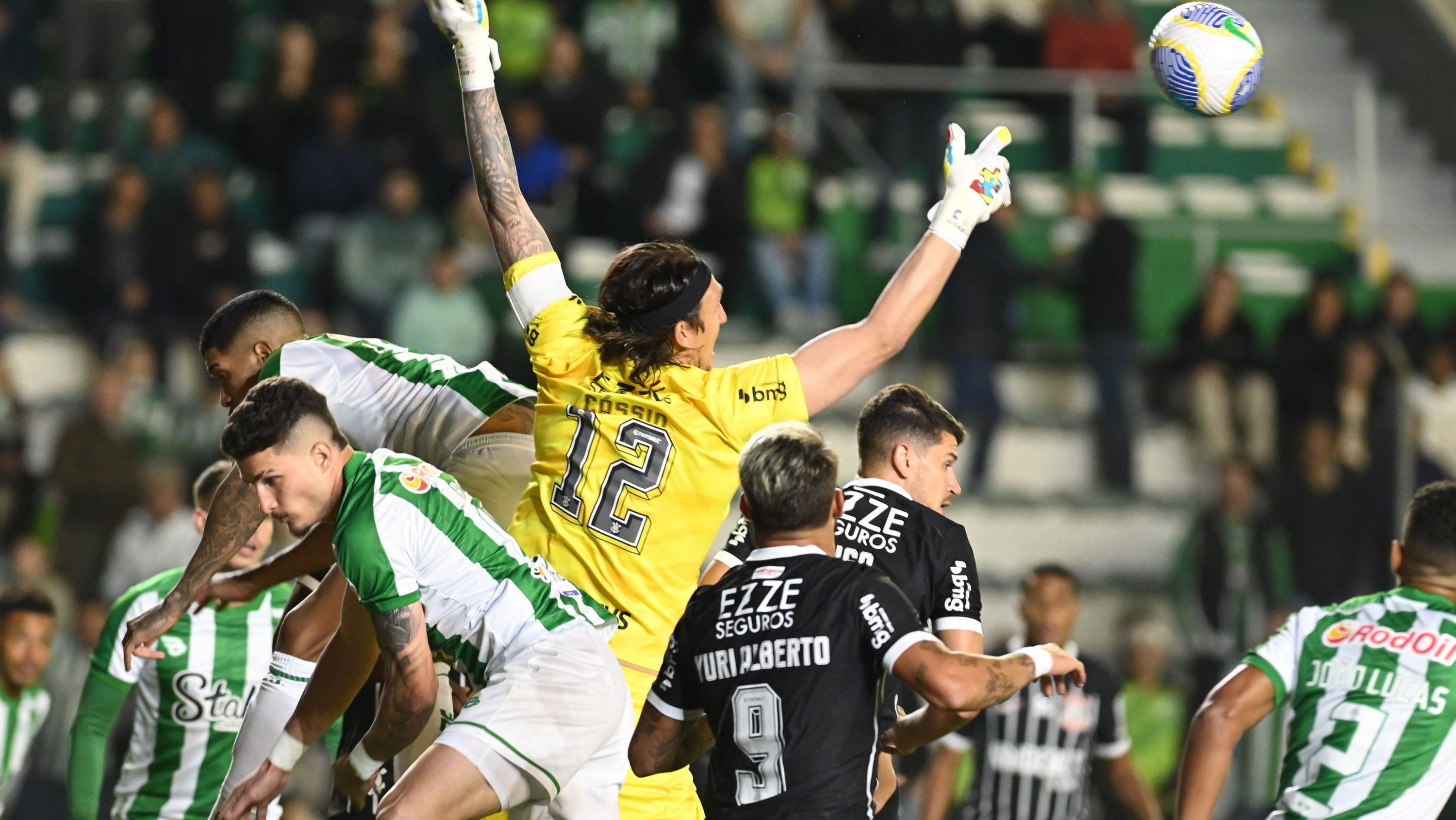 Lance de Juventude 2 x 0 Corinthians pelo Brasileirão