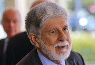 À CNN, Amorim comenta ameaça de Trump: "Quem tem medo do lobo mau?"