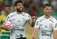Empolgado, artilheiro do Corinthians garante: "Vamos brigar por títulos"