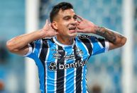 Grêmio vence Cuiabá e alcança segunda vitória no Brasileirão
