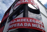 Ex-mulher de filho de Lula presta depoimento 