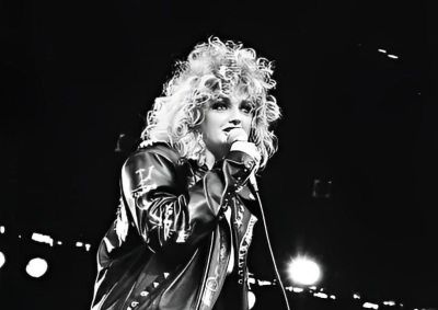 Cantora Bonnie Tyler