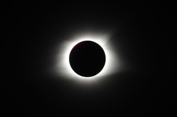 Eclipse solar total visto nos Estados Unidos em 2017 / Philip Yabut/Getty Images