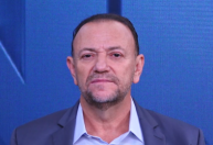 Favorito para presidir PT tenta pacificar o partido