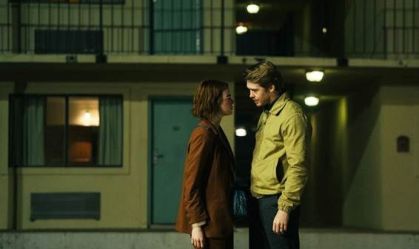 Com Emma Stone e Jesse Plemons, "Tipos de Gentileza" chega aos cinemas